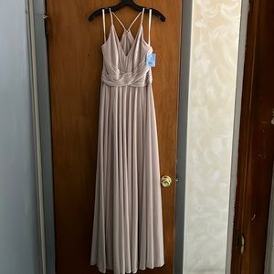 David’s bridal bridesmaid dress. Never worn. Tags still on. Color- biscotti